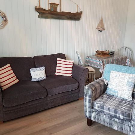 Claremont House Holiday Apartments Llandudno Bagian luar foto